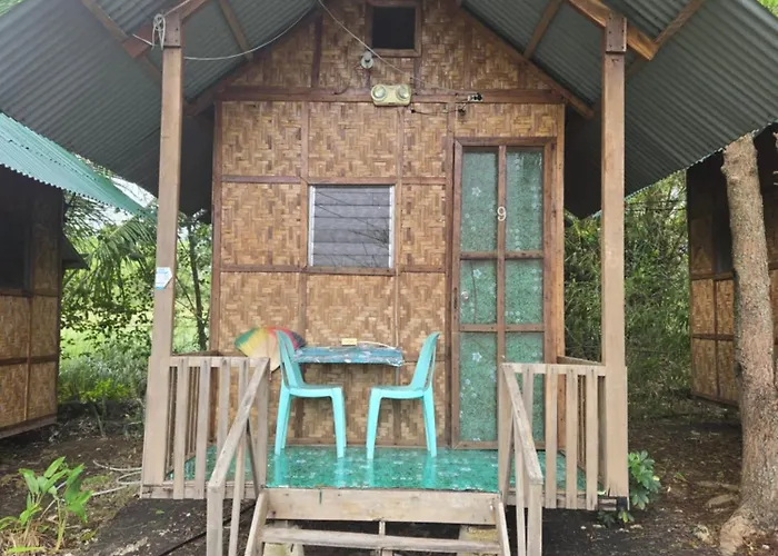 The At Acres Village - Cozy Nature In Campsite Moalboal